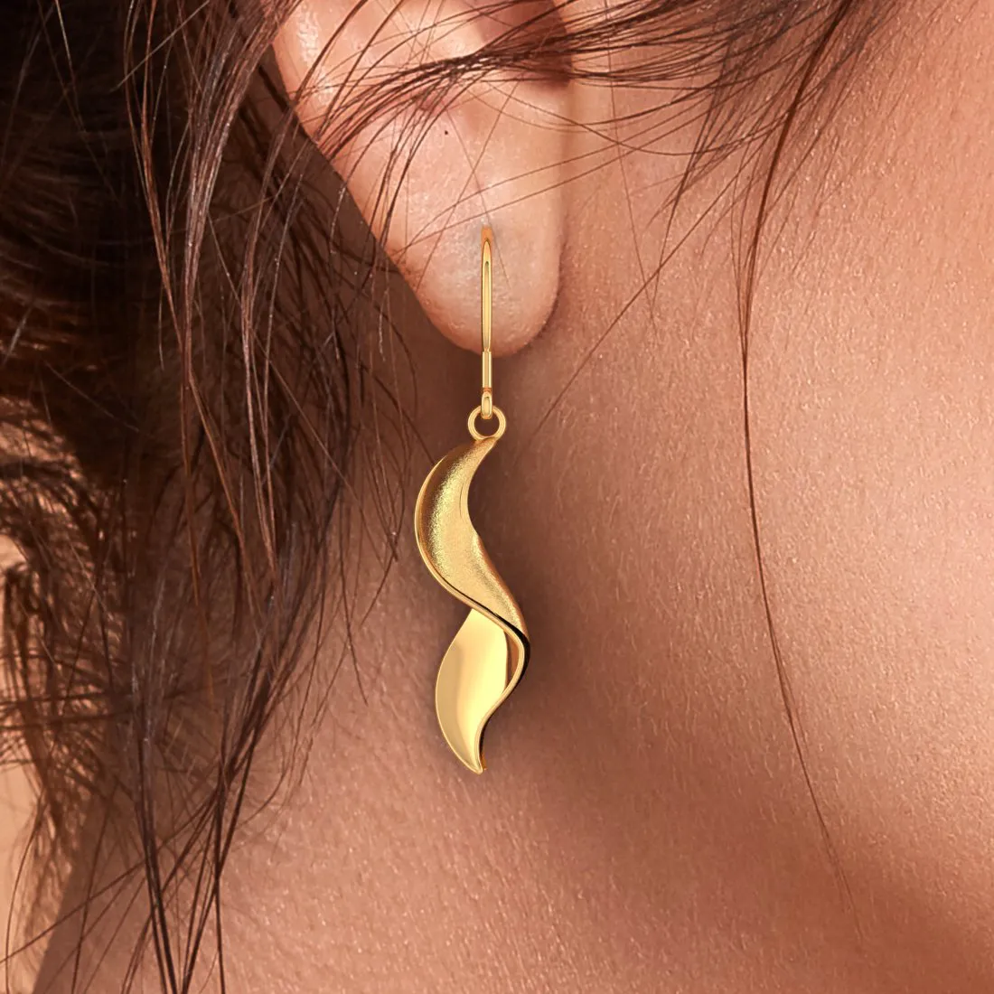 14k Minimal Gold Earrings With Spiral Design