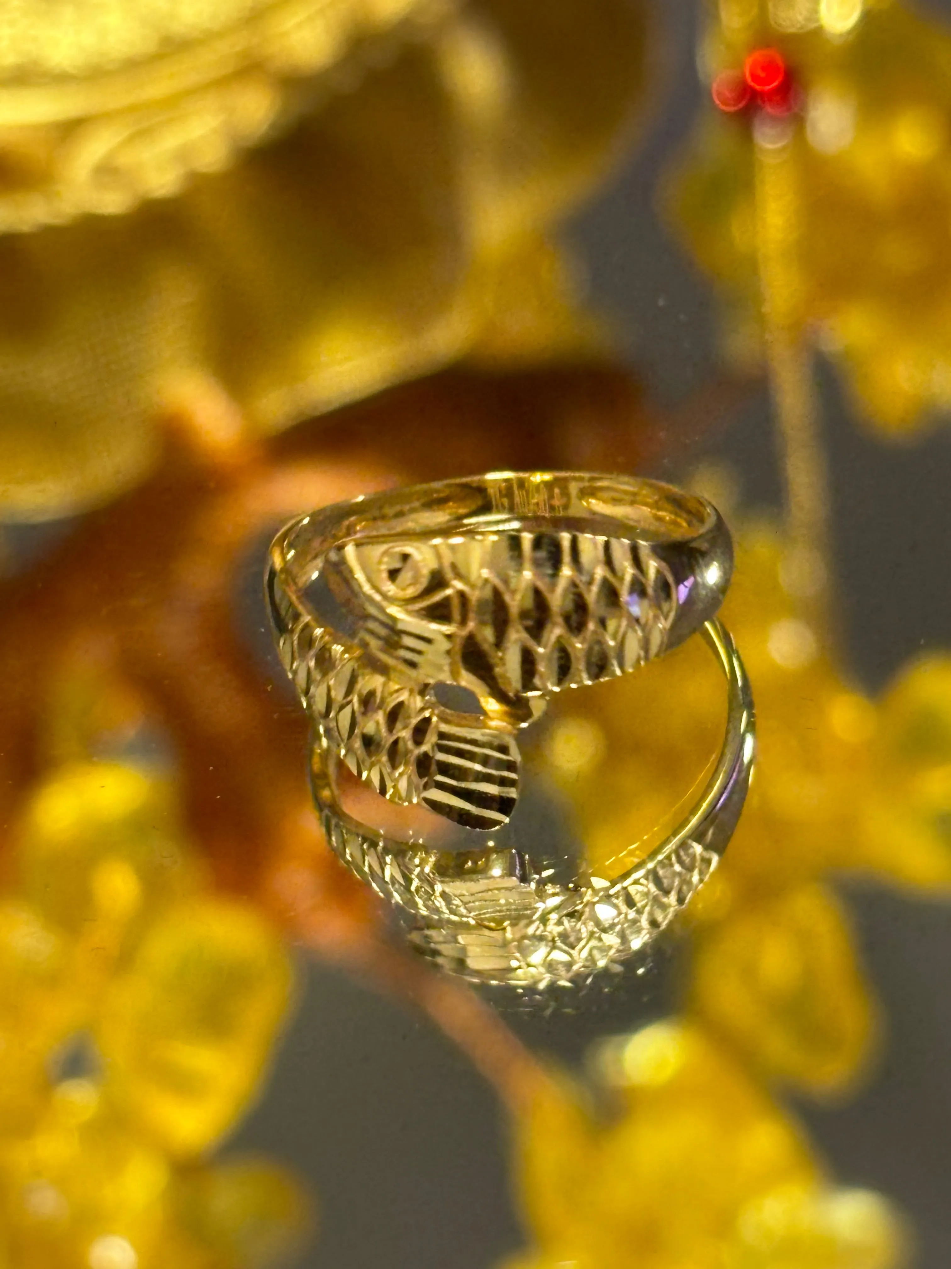 18K Gold Lucky Arrowana Fish Ring