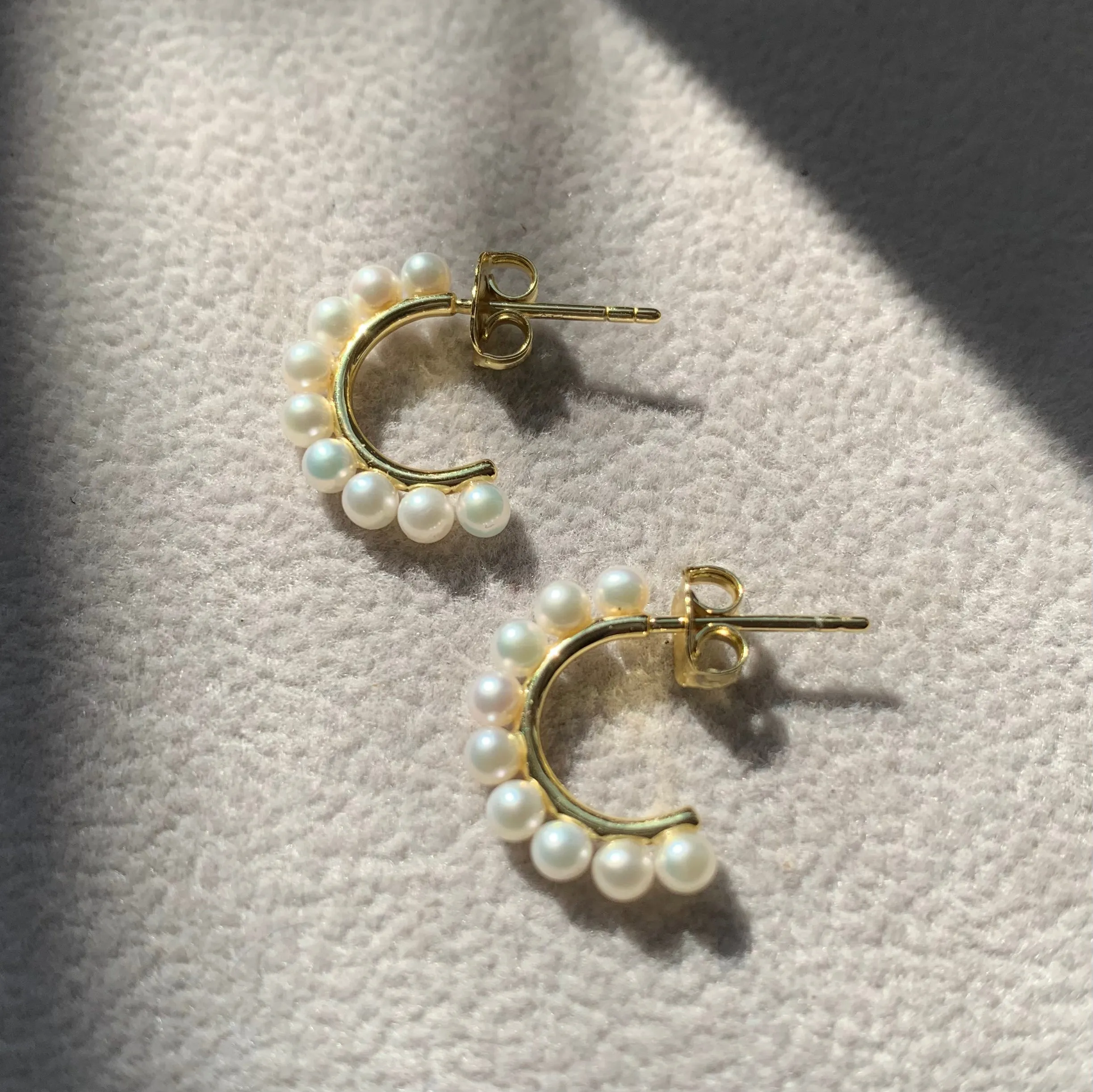 Credo Small Gold Vermeil Hoop Earrings with Small Cultured Freshwater Pearls