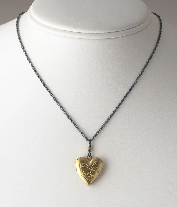 Patti Locket (flower heart)