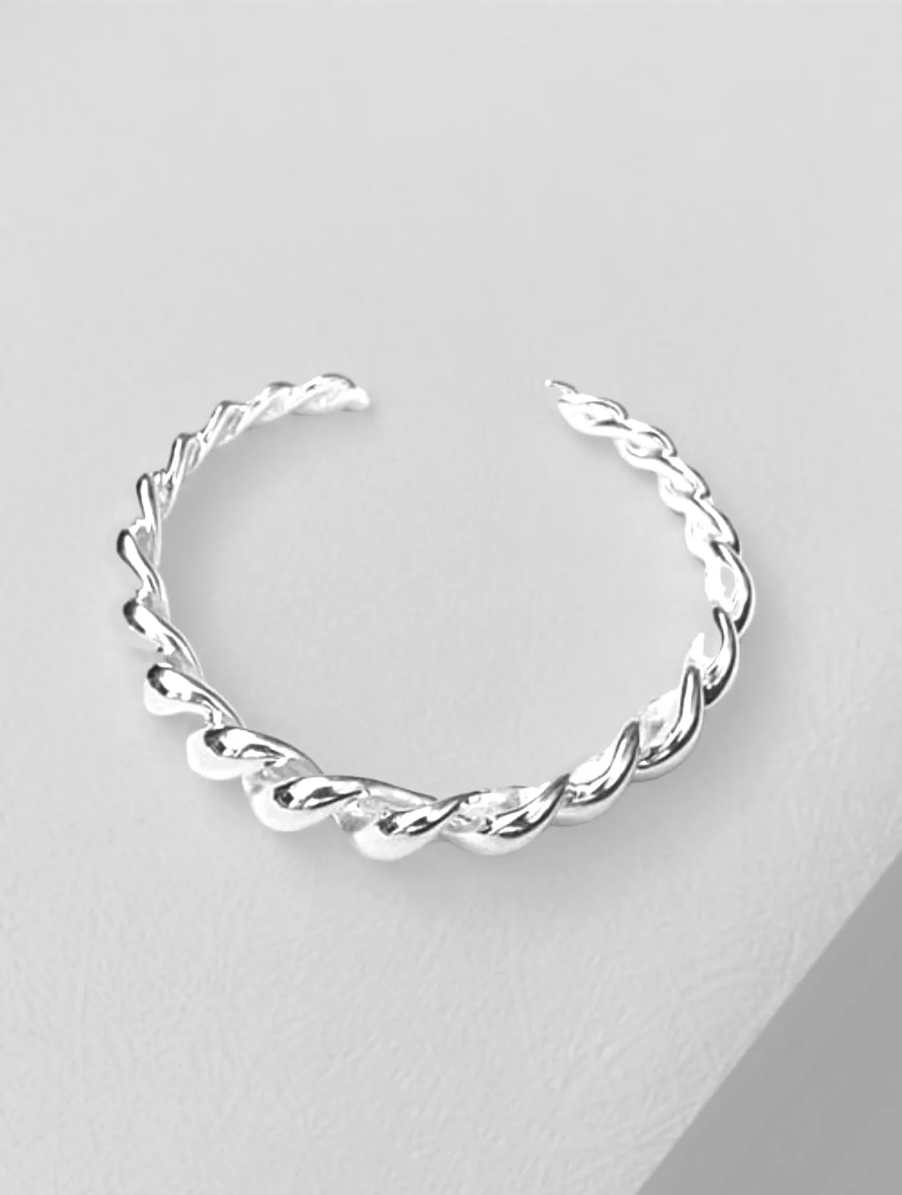 Twist rope bangle